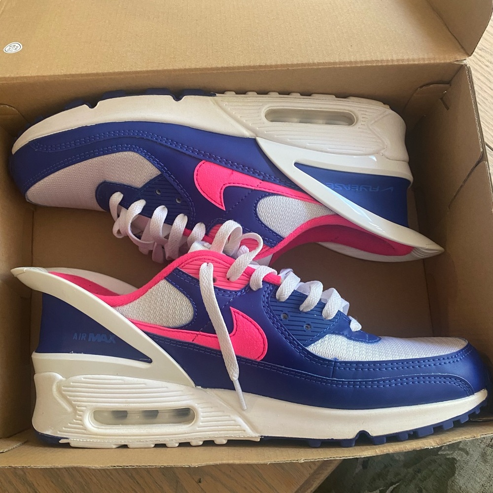 Nike Air Max FLYEASE